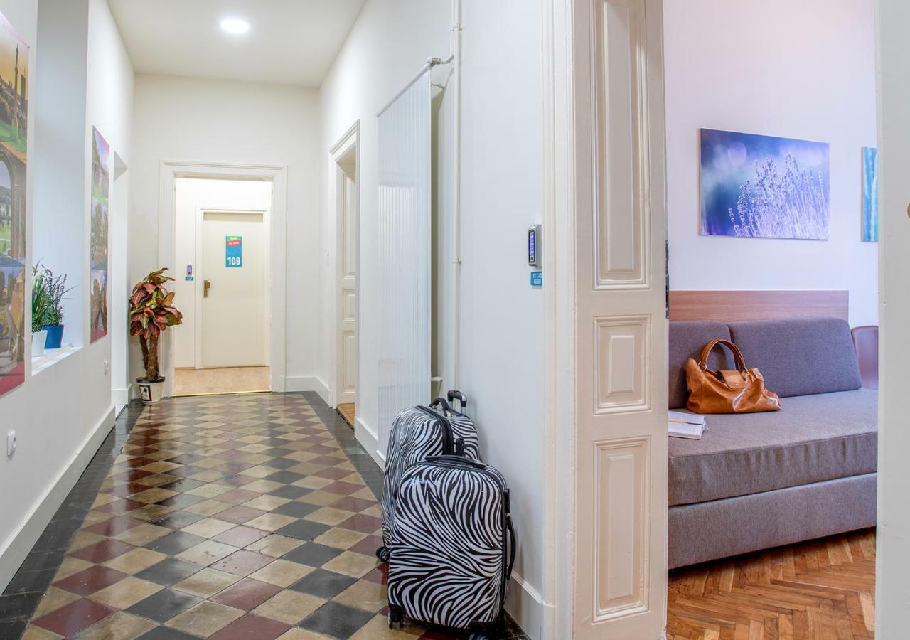 Booking En Suite ベオグラード エクステリア 写真